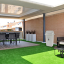 BASURERO CON TAPA VAIVEN DE 105lts - BEIGE